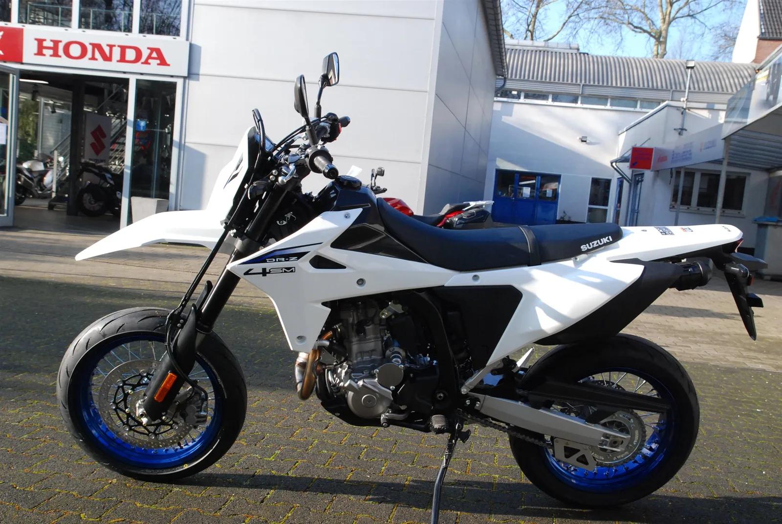 Suzuki DR-Z4SM SUPER MOTO