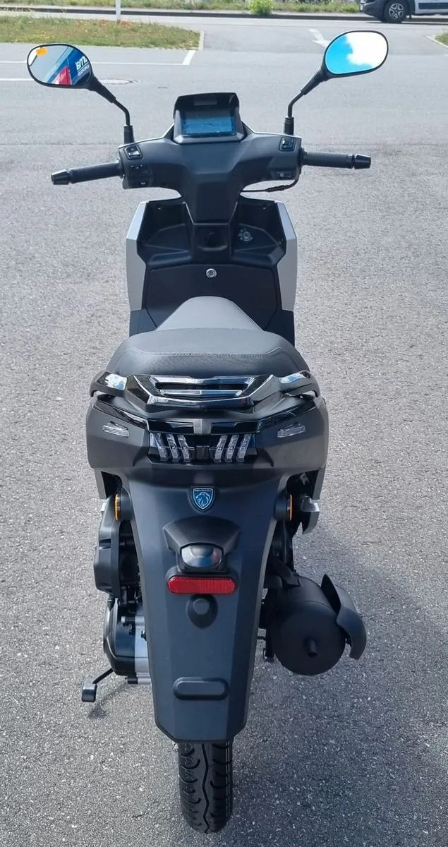 Peugeot Tweet 125 GT