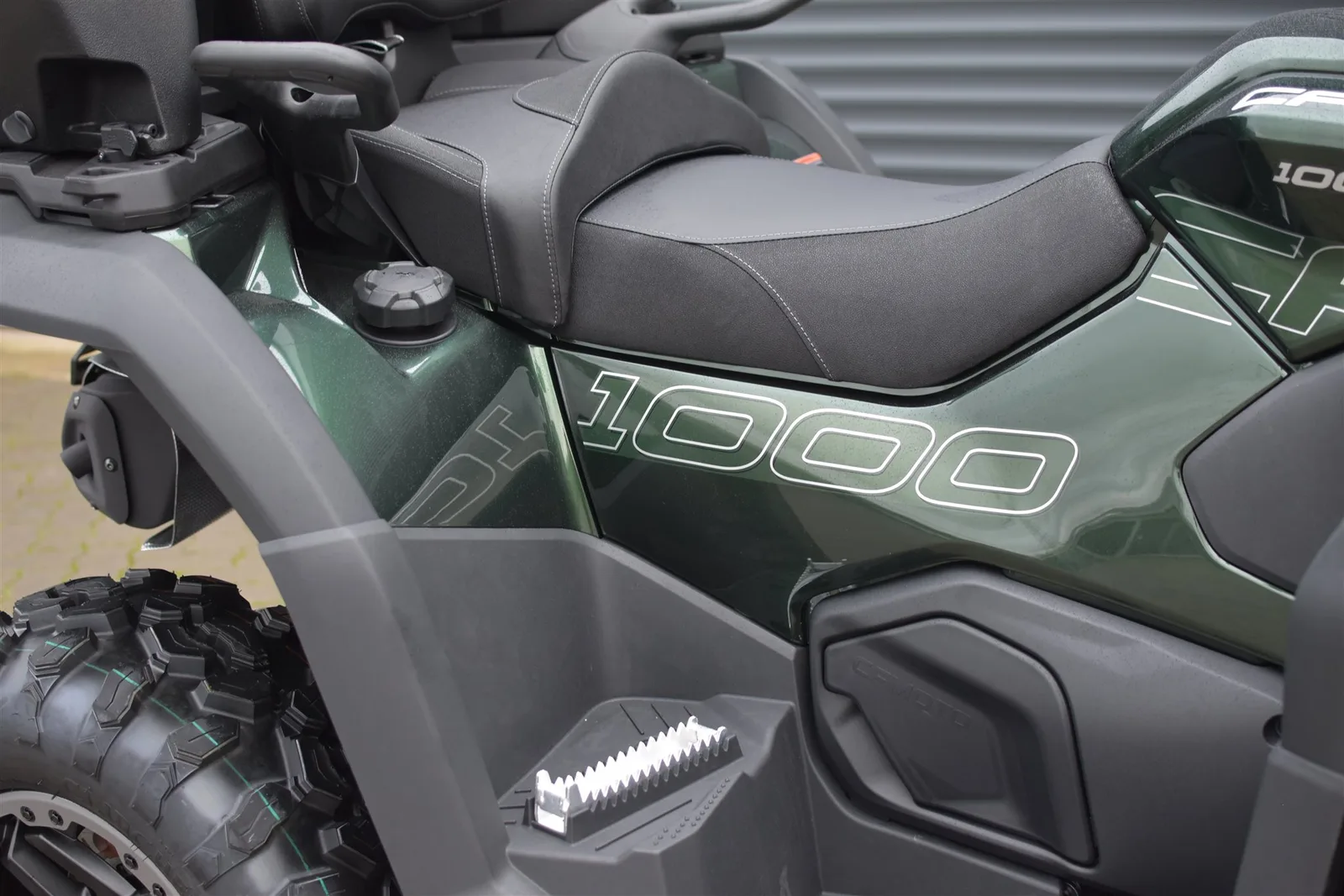 CFMOTO CFORCE 1000 Touring Pro ABS T3b Aktion nur Auflager Fahrzeuge