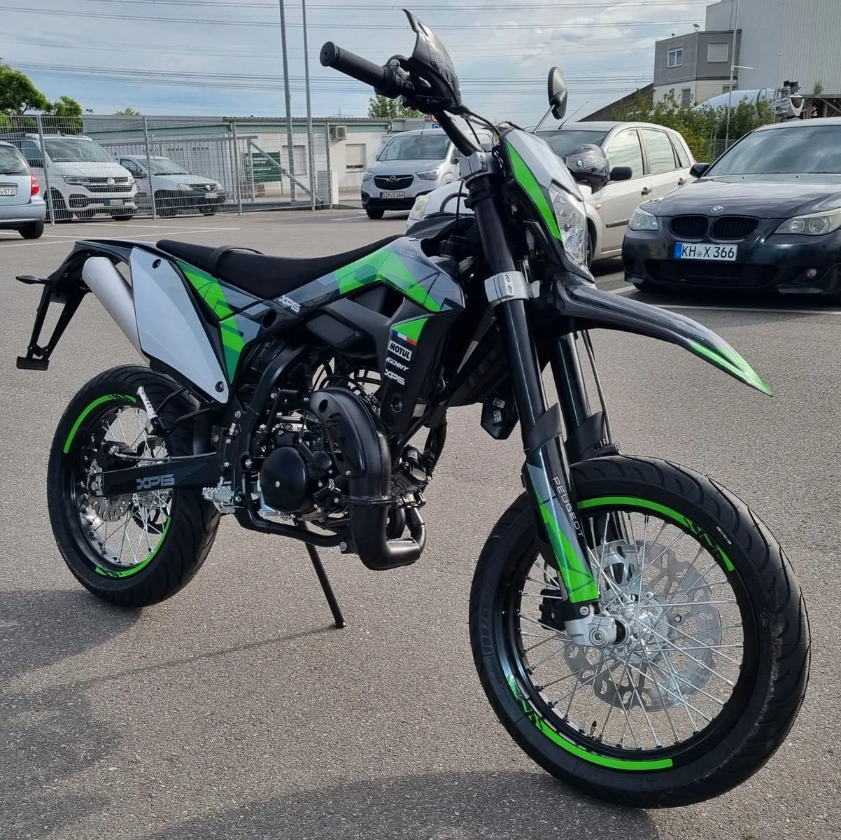 Peugeot XP6 Supermotard R