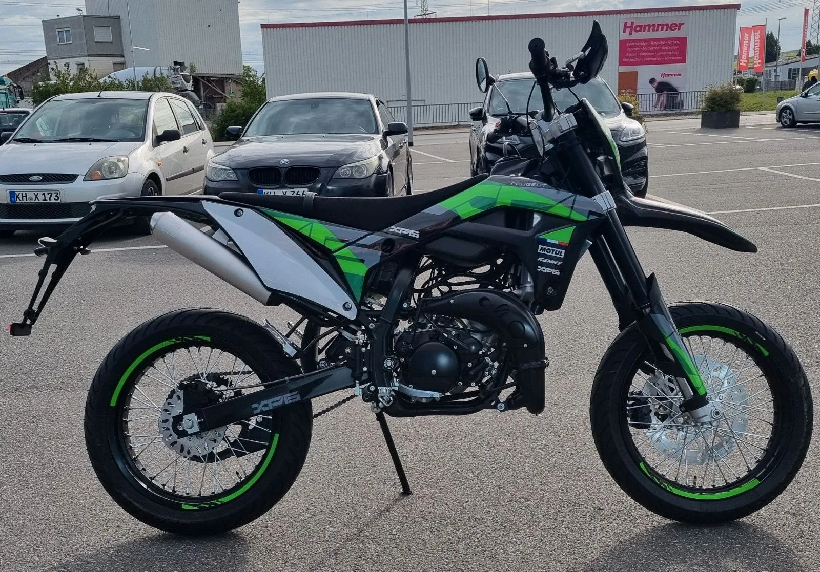 Peugeot XP6 Supermotard R