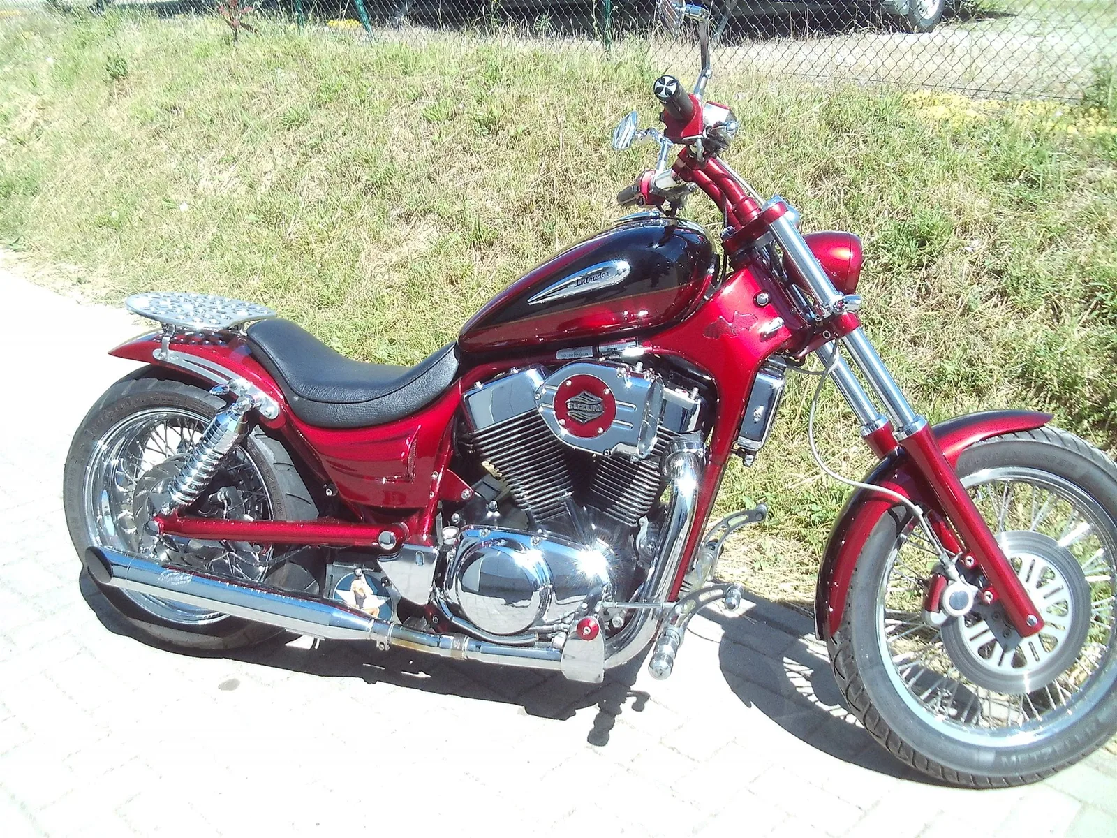 Suzuki VS 1400 GLP Intruder schöner Umbau