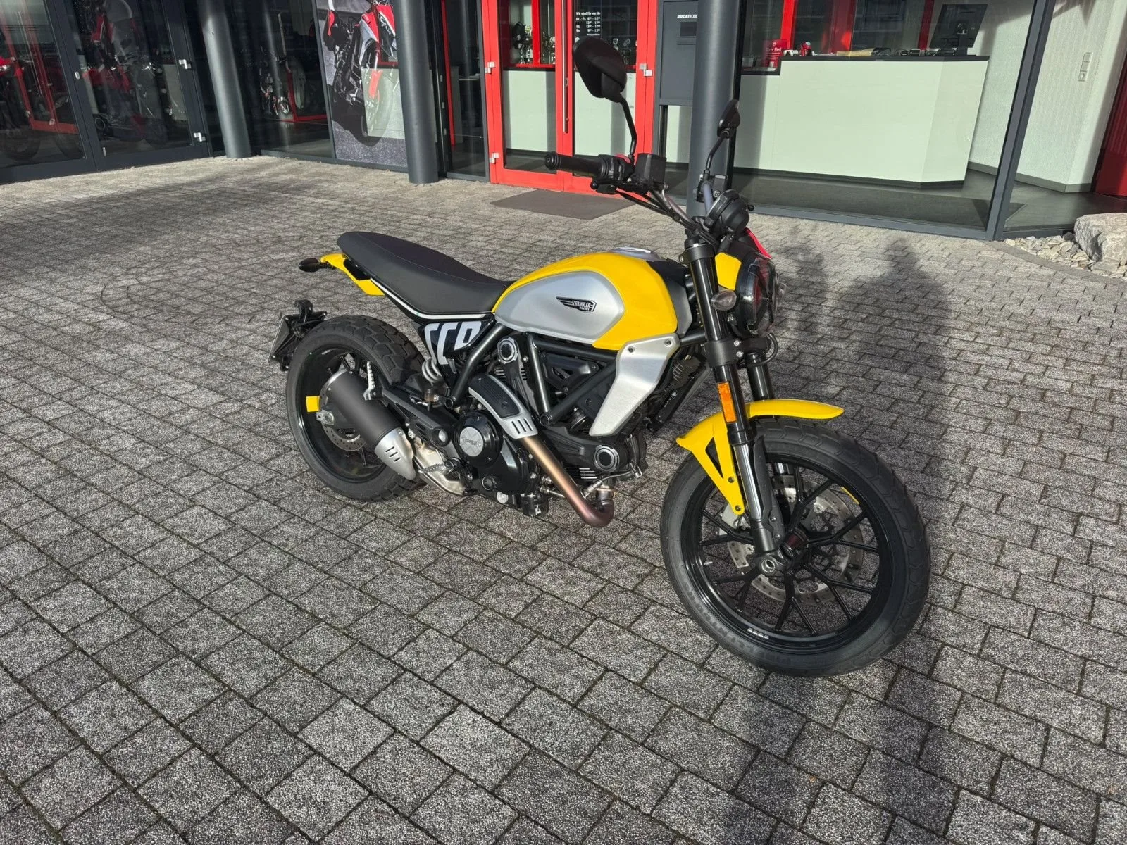 Ducati Scrambler Icon 800