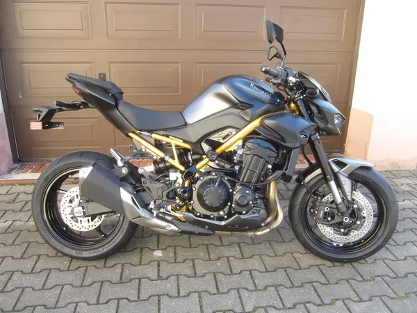 Kawasaki Z900 Modell 2026