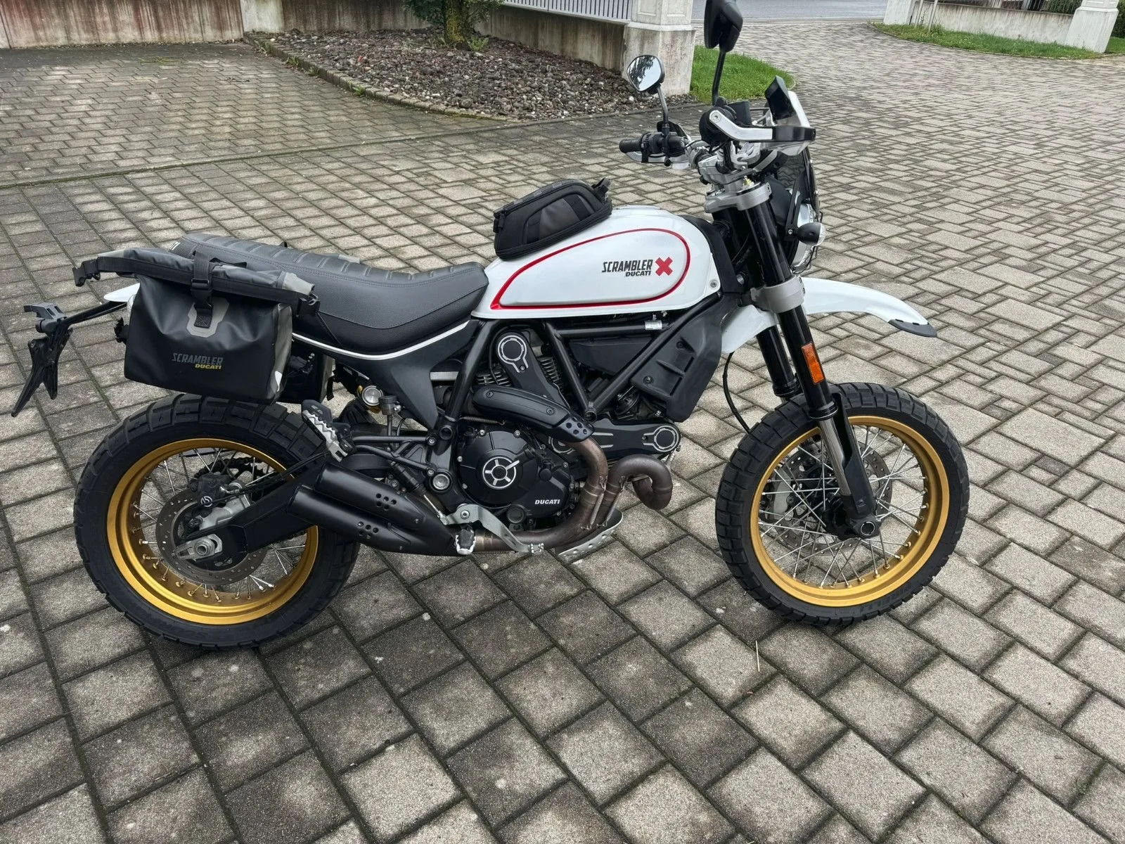 Ducati Scrambler Desert Sled