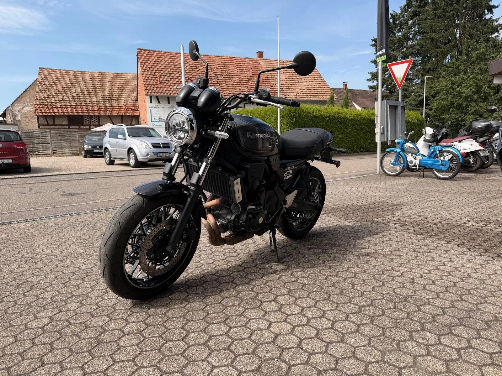 Kawasaki Z650 RS