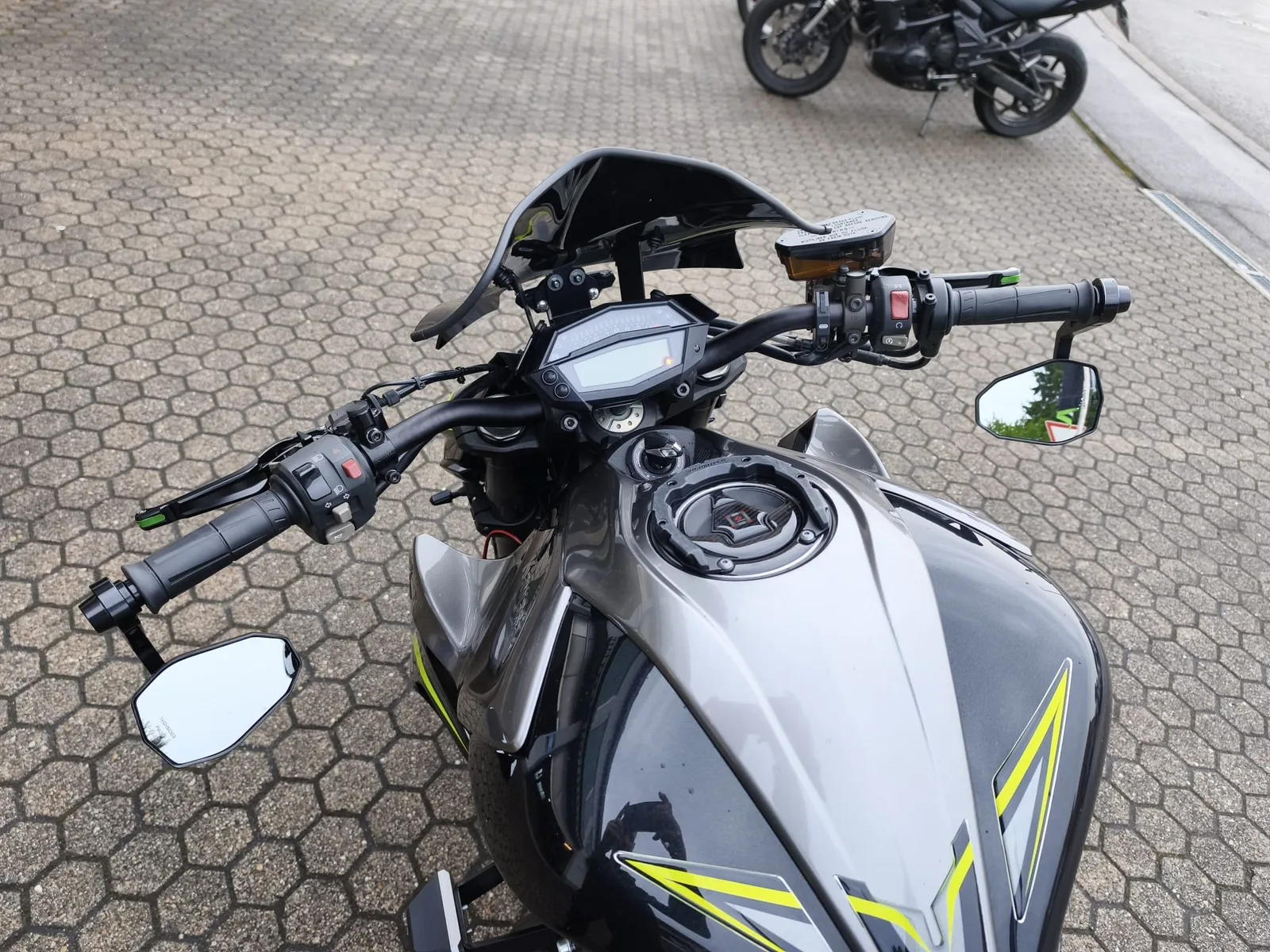 Kawasaki Z1000 R PerformanceX