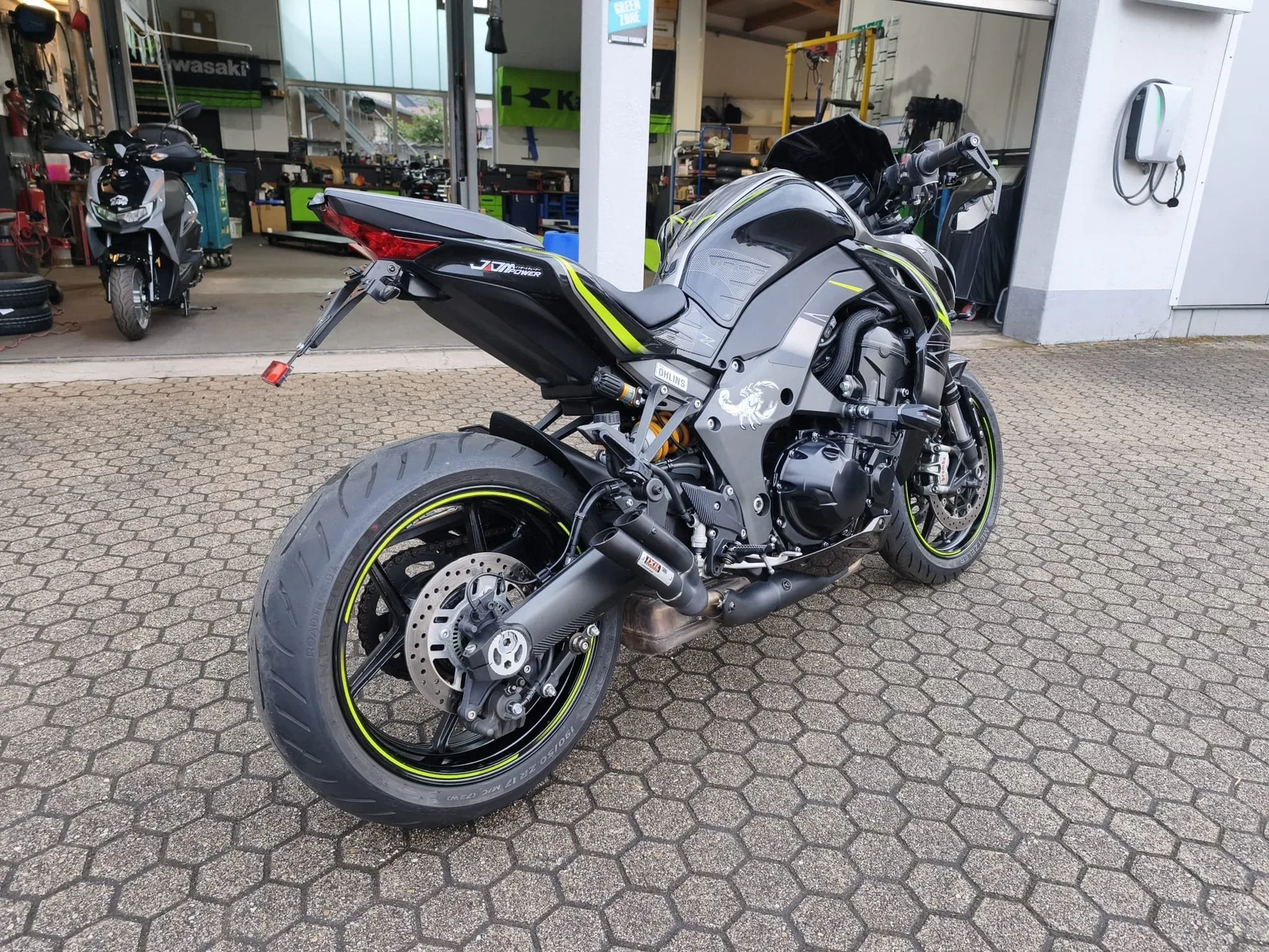 Kawasaki Z1000 R PerformanceX