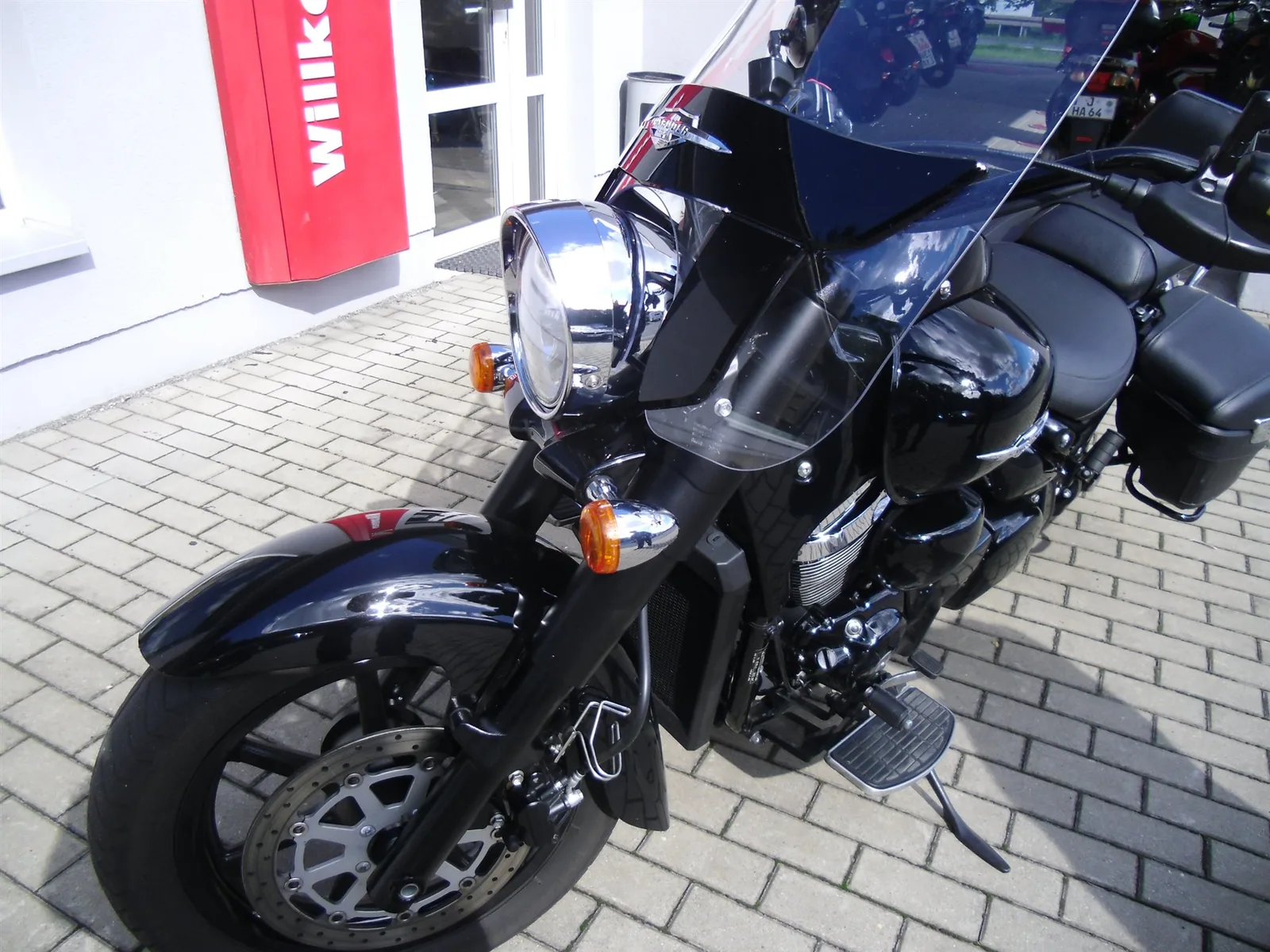 Suzuki Intruder VL 1500 LC Black Edition