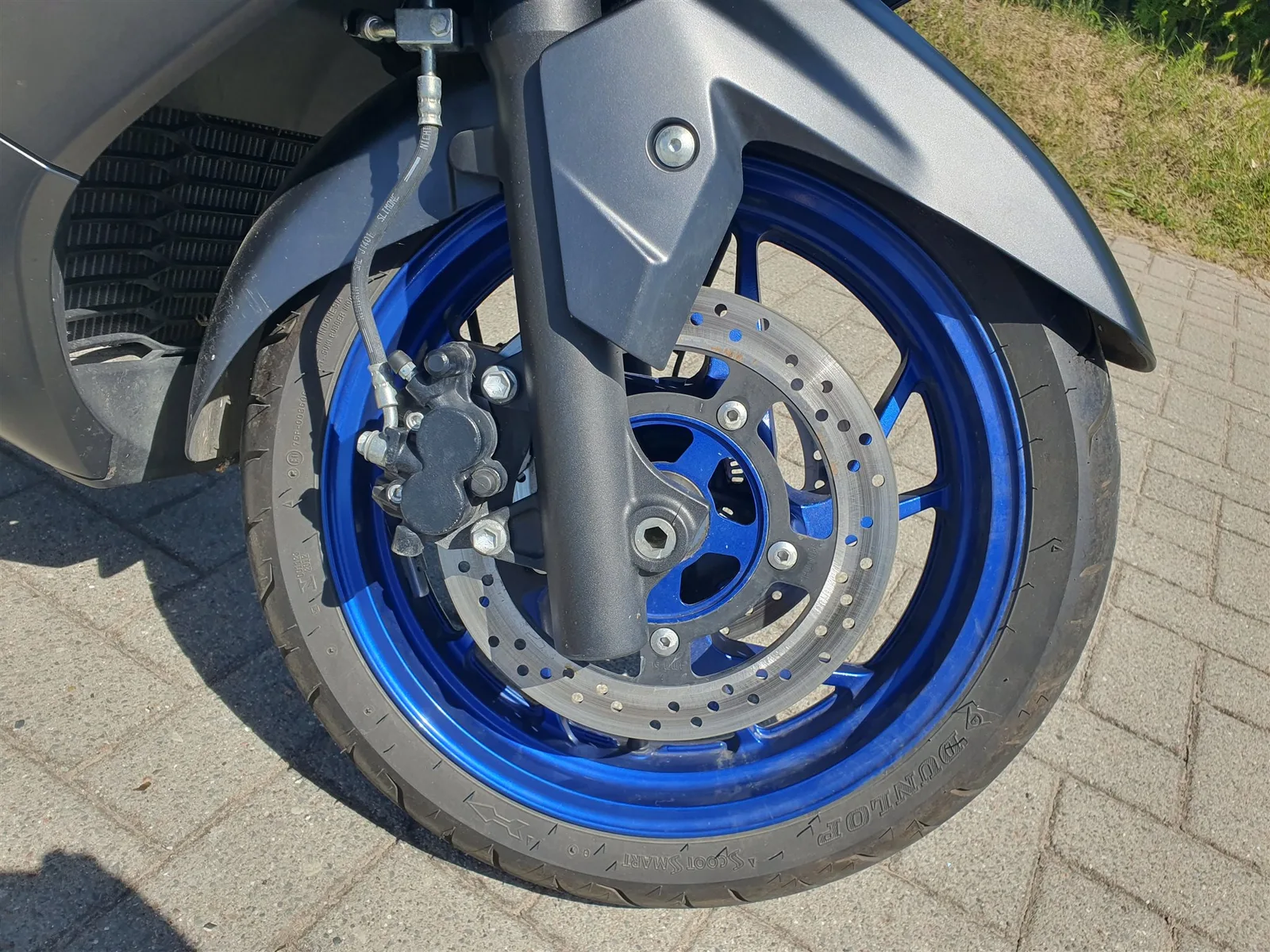 Suzuki Burgman 400 ABS