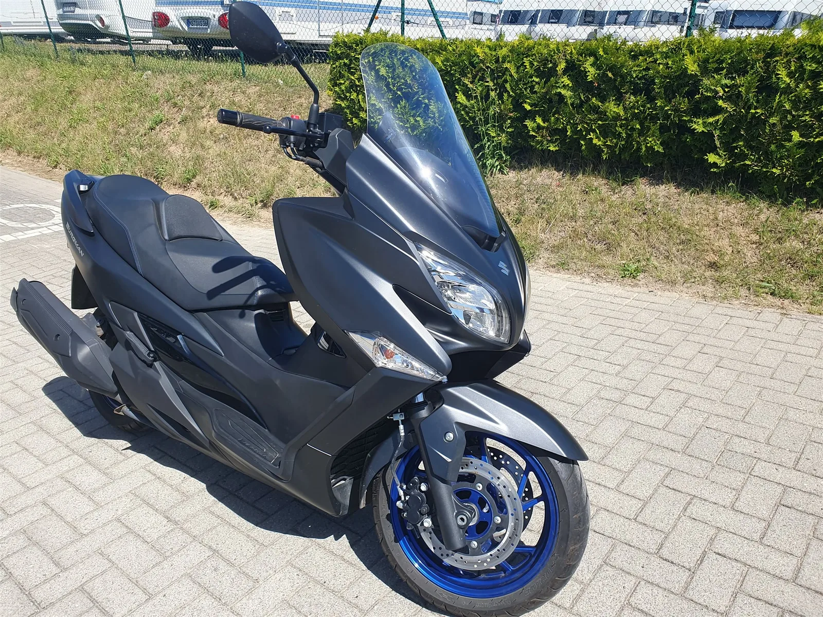 Suzuki Burgman 400 ABS