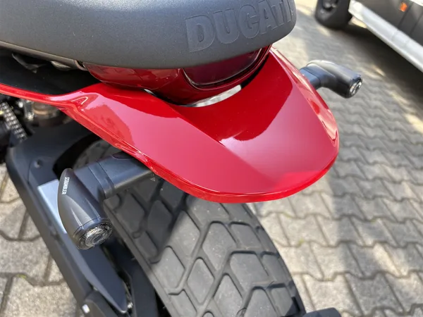 Ducati Scrambler Icon 1.Hand, Zubehör, Garantie !