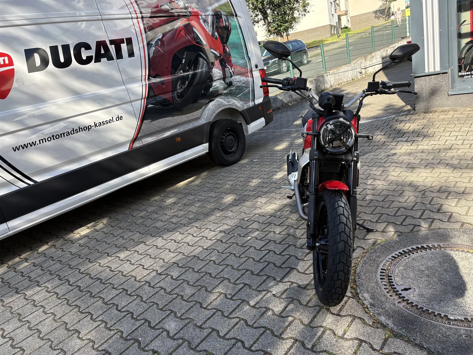 Ducati Scrambler Icon 1.Hand, Zubehör, Garantie !
