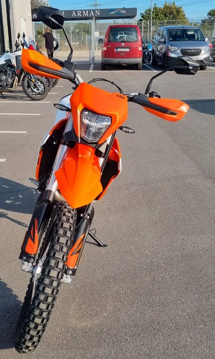 KTM 690 Enduro R