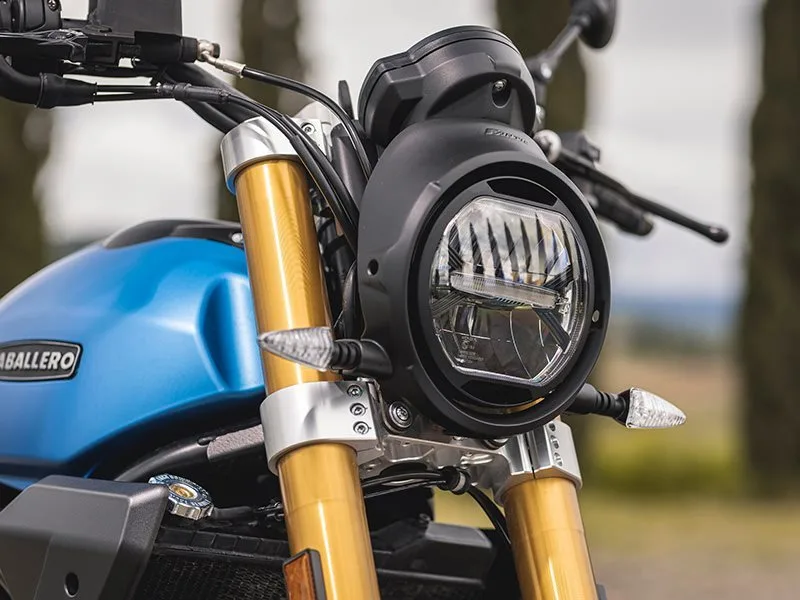 Fantic Caballero 700