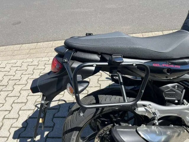 Suzuki SFV 650 Gladius