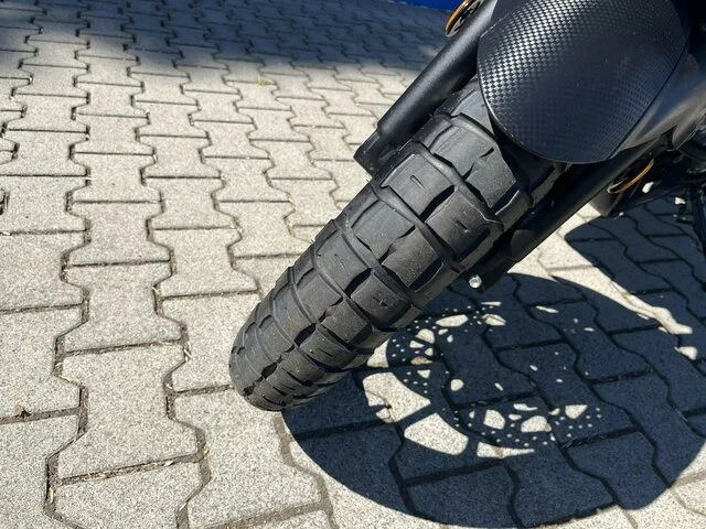 Suzuki V-Strom 650