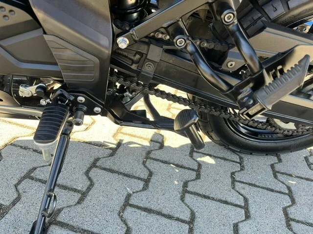 Suzuki V-Strom 650