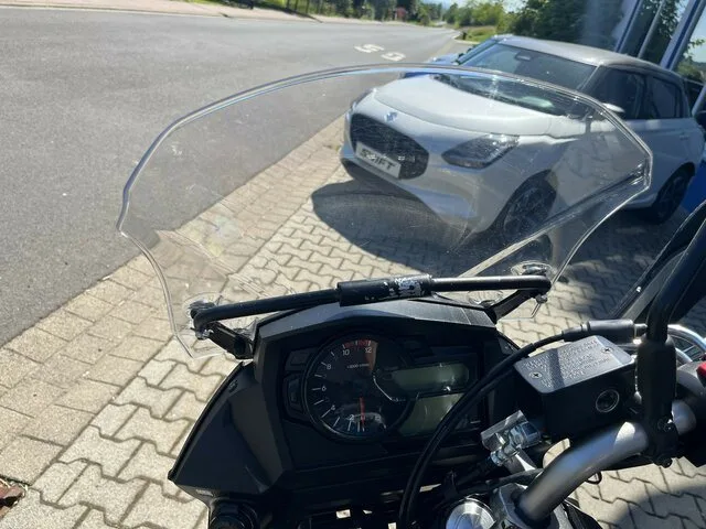 Suzuki V-Strom 650