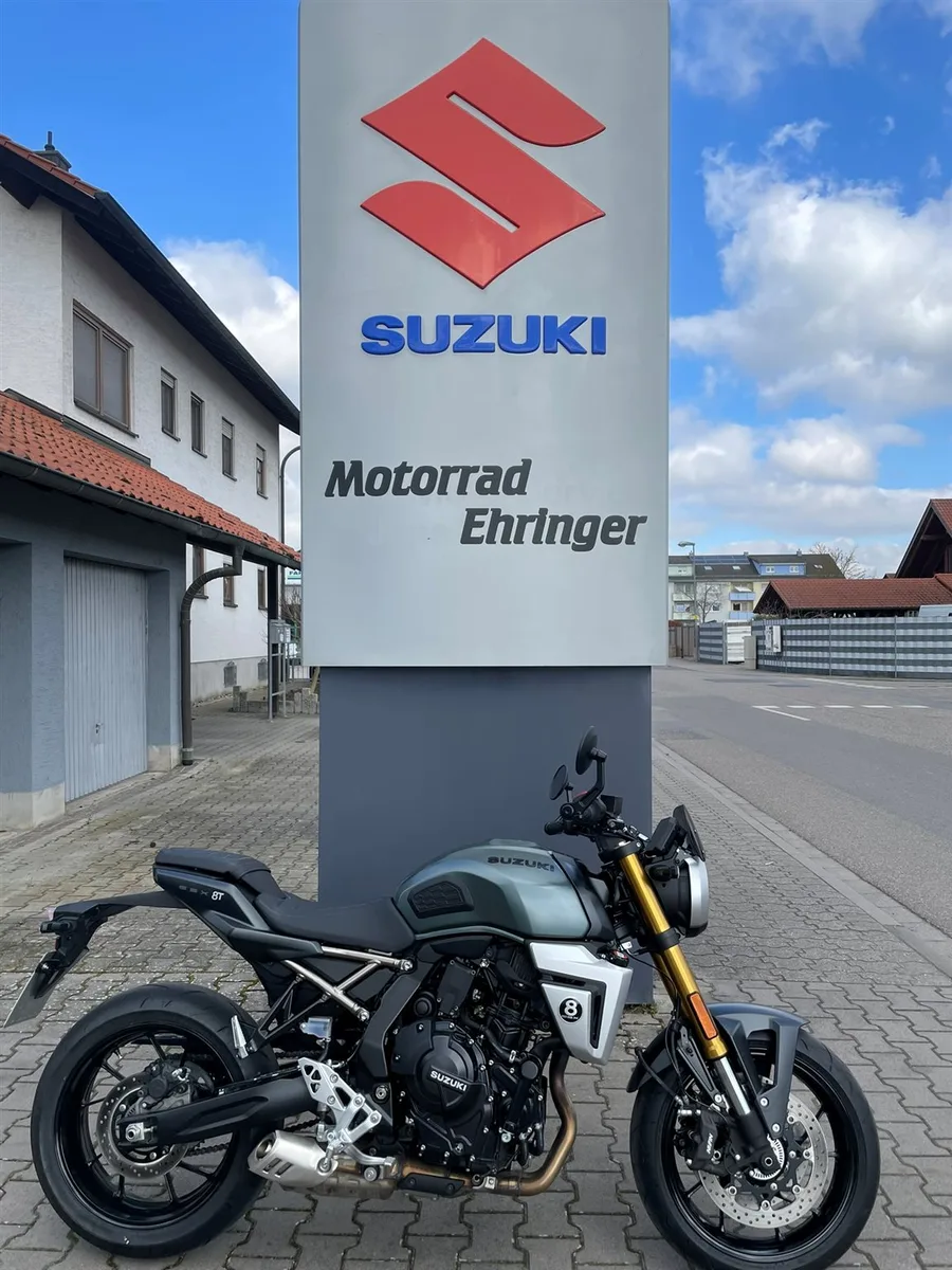 Suzuki GSX-8T
