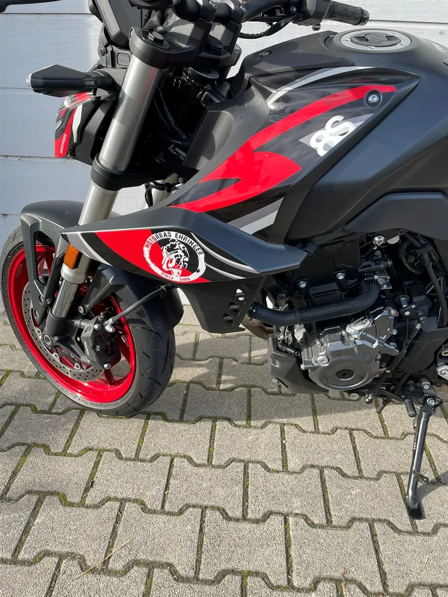 Suzuki GSX-8S Vorführer