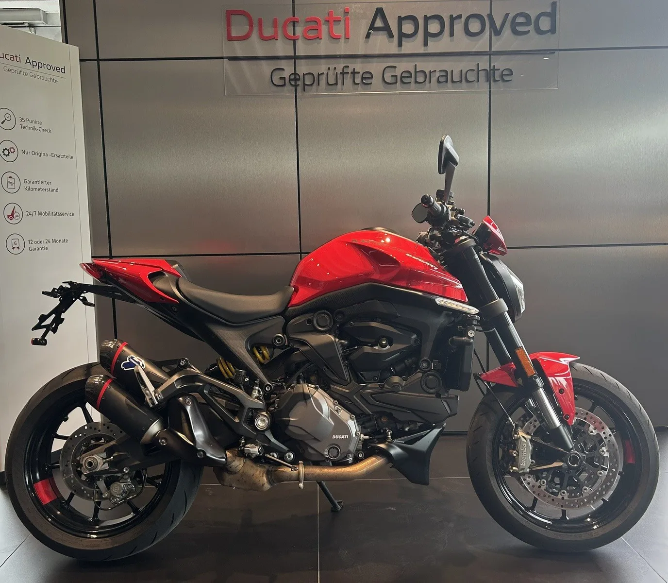 Ducati Monster + Termignoni