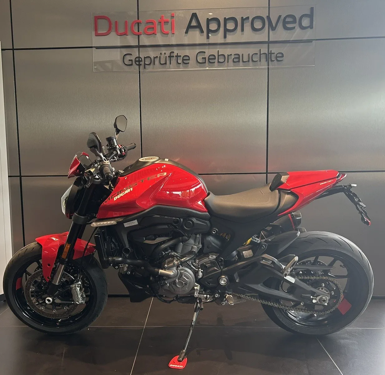 Ducati Monster + Termignoni