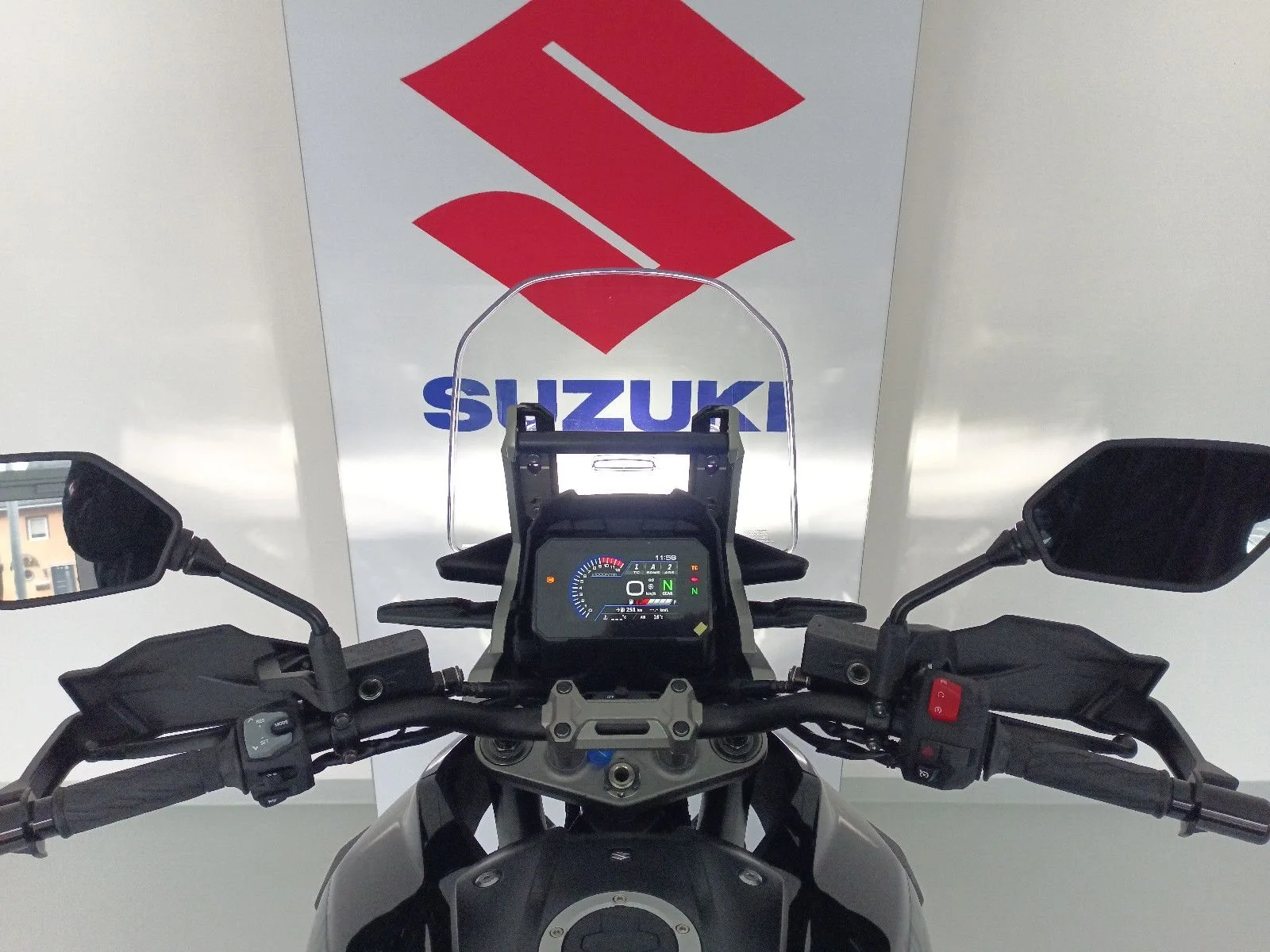 Suzuki V-Strom 1050 Touring