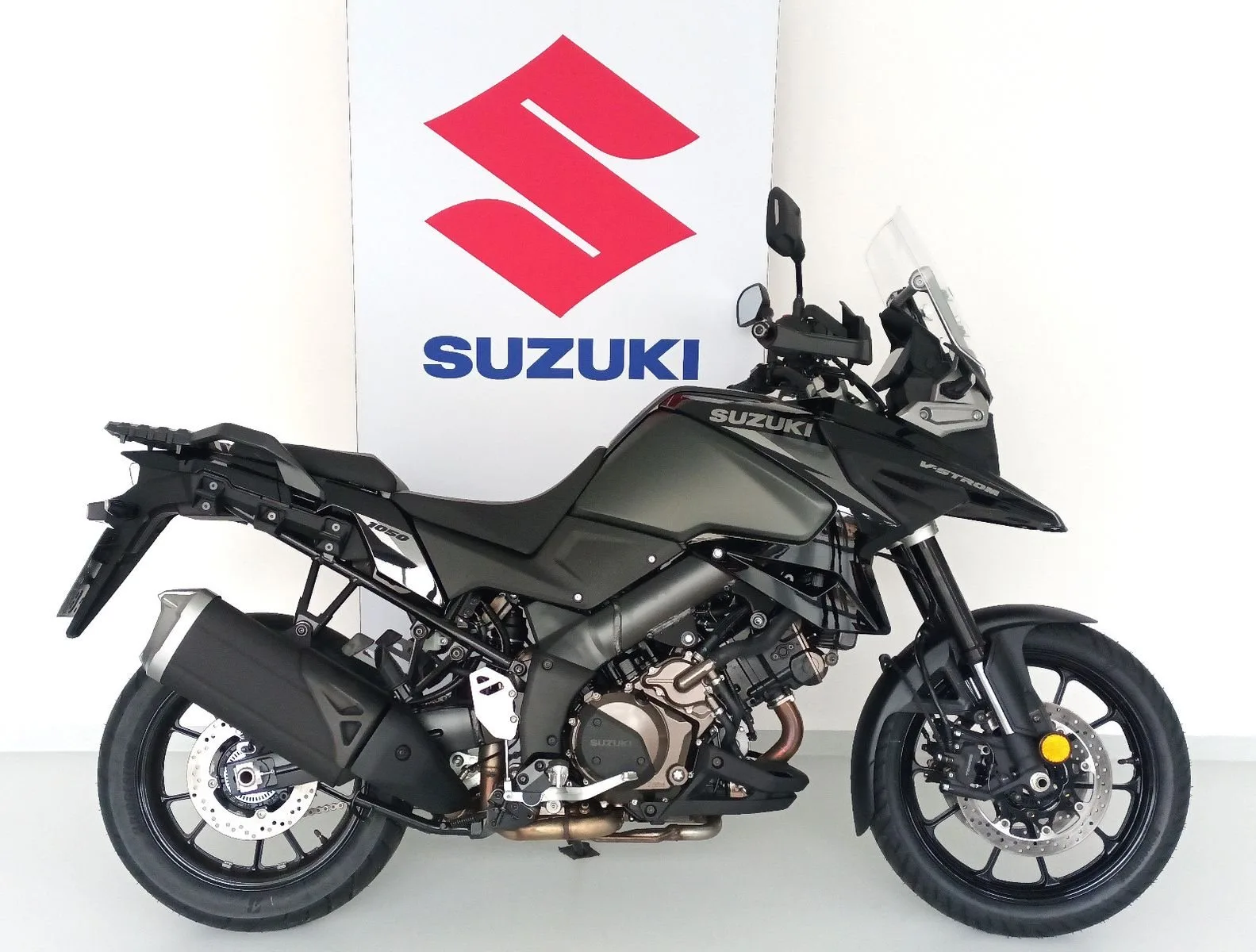 Suzuki V-Strom 1050 Touring