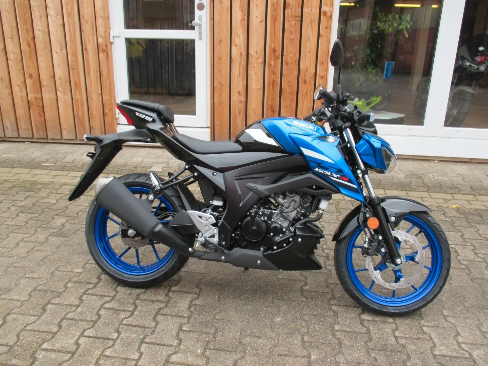 Suzuki GSX-S125