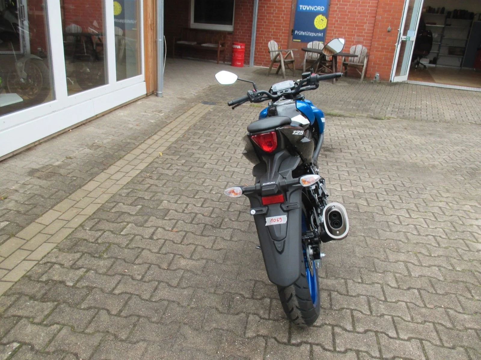 Suzuki GSX-S125