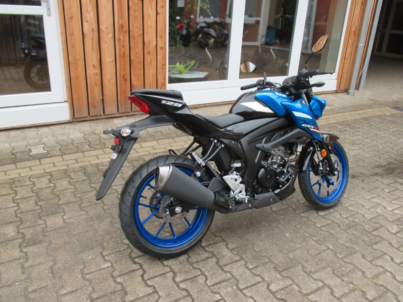Suzuki GSX-S125