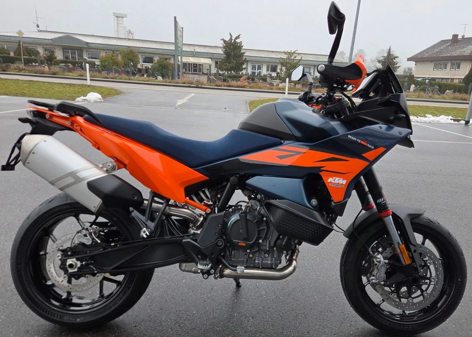 KTM 890 SMT