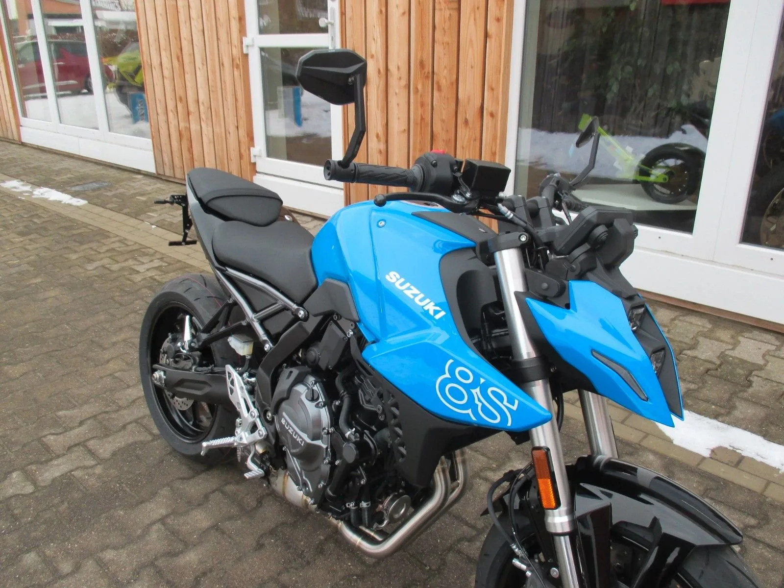 Suzuki GSX-8S