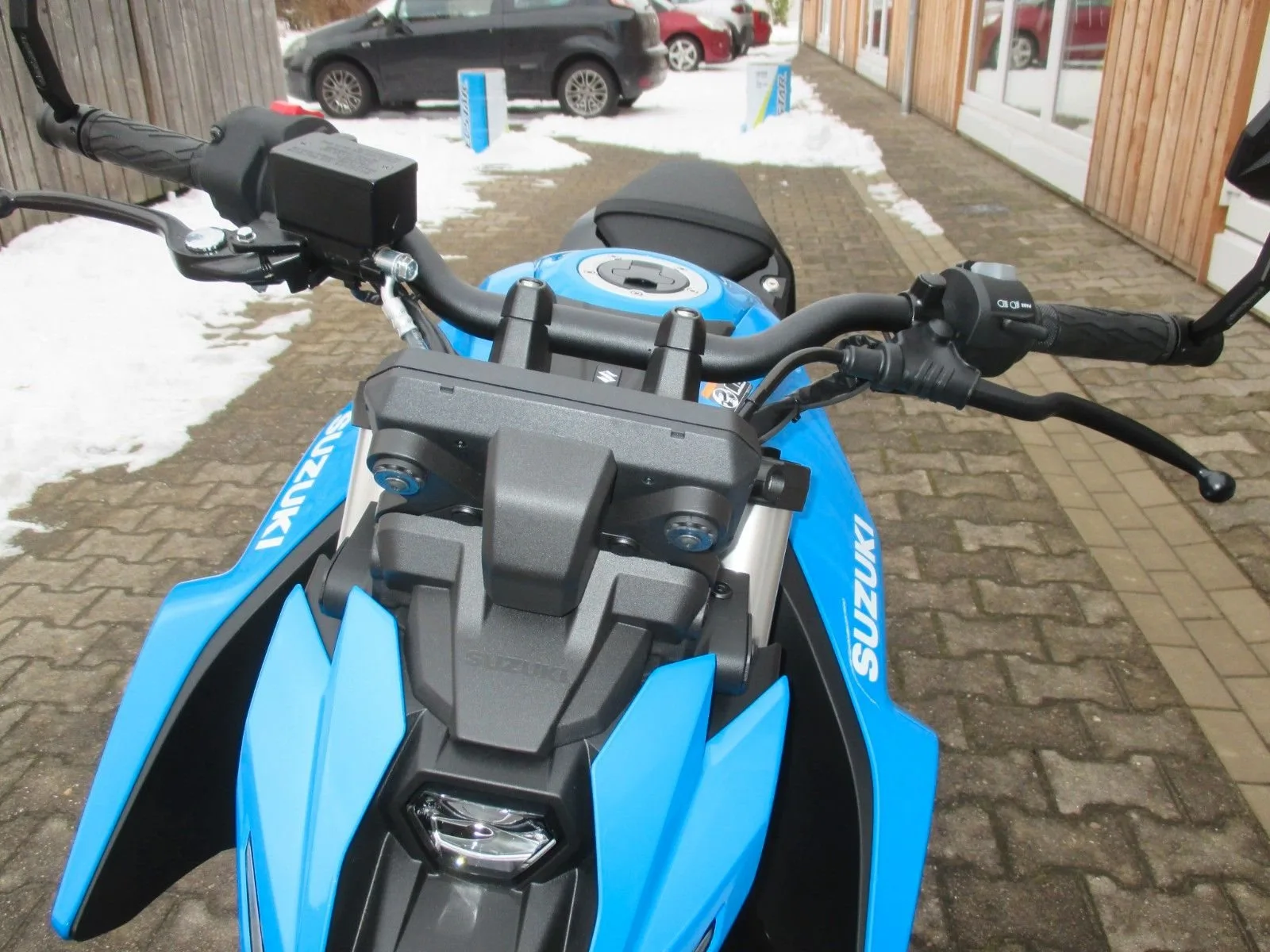 Suzuki GSX-8S