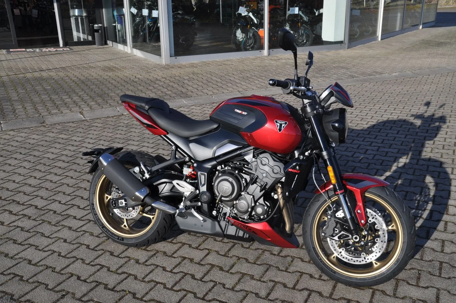 Triumph Trident 800
