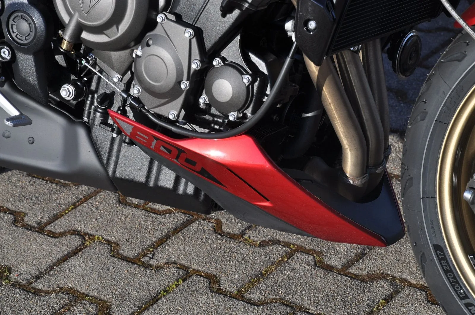 Triumph Trident 800