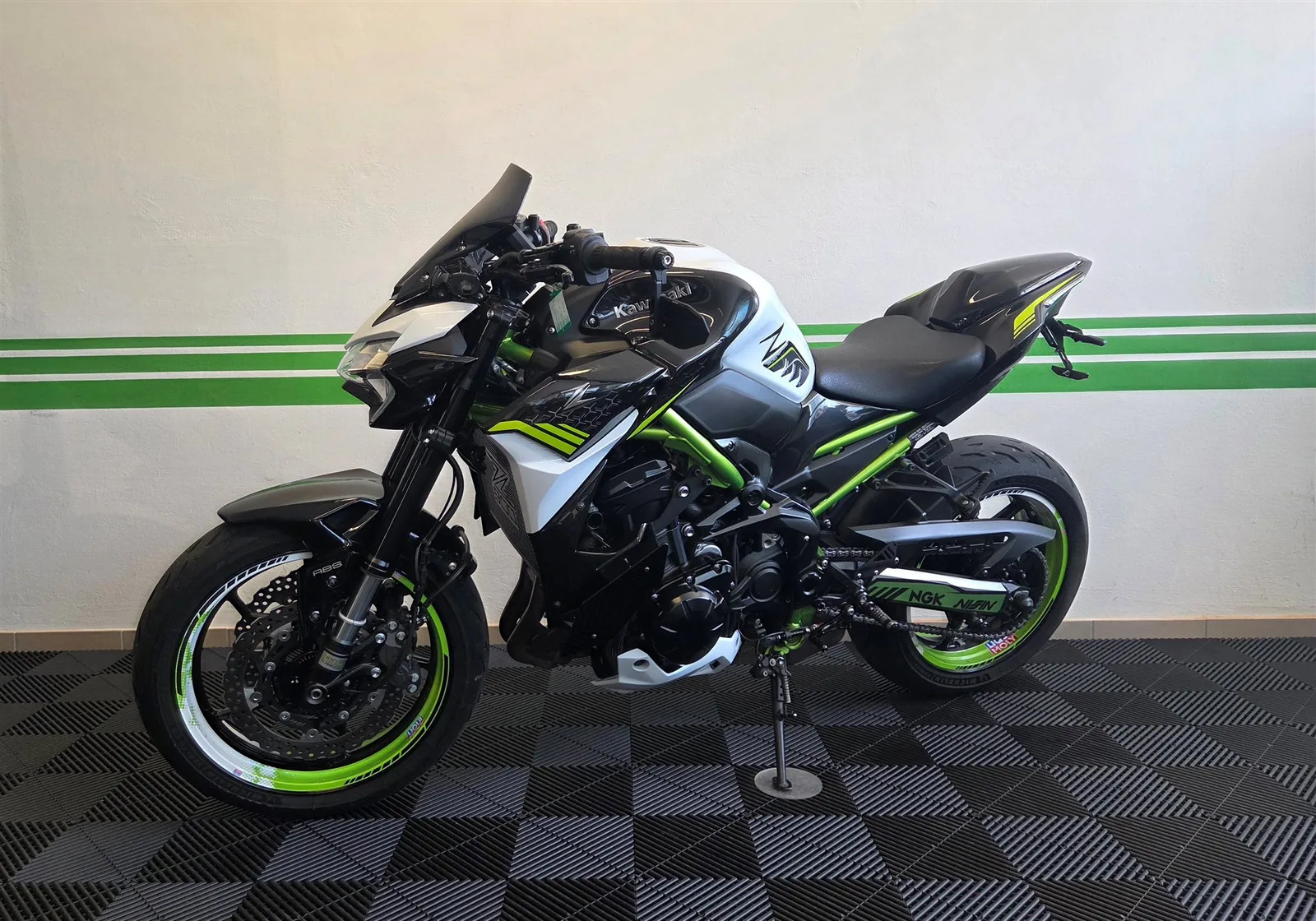 Kawasaki Z900 vom Kawasaki-Vertragspartner Augsburg