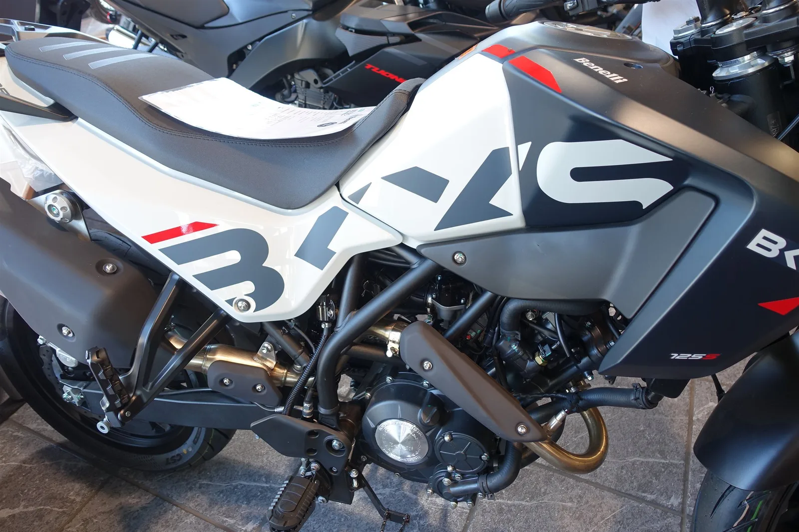 Benelli BKX 125 sofort lieferbar