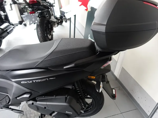 Kymco Sky Town 125i ABS