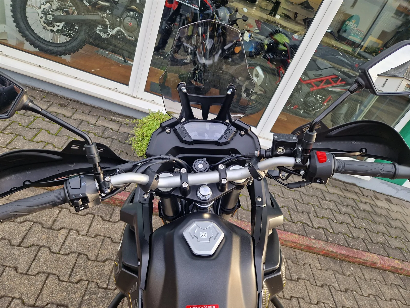 Voge 300 Rally