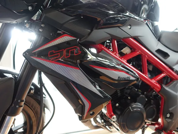 Benelli BN 125