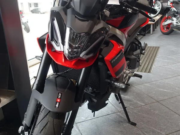 Aprilia Tuono 457 sofort verfügbar