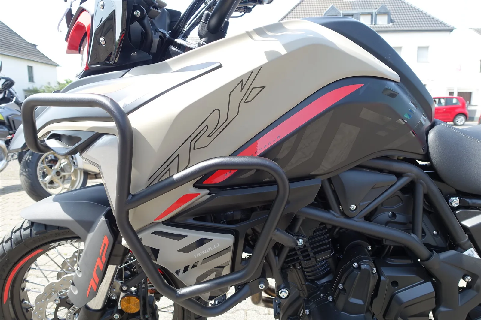 Benelli TRK 702