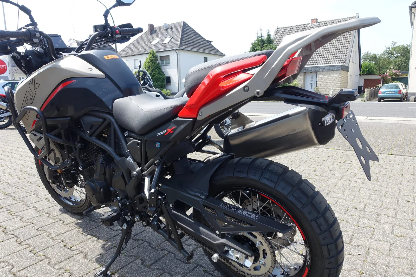 Benelli TRK 702