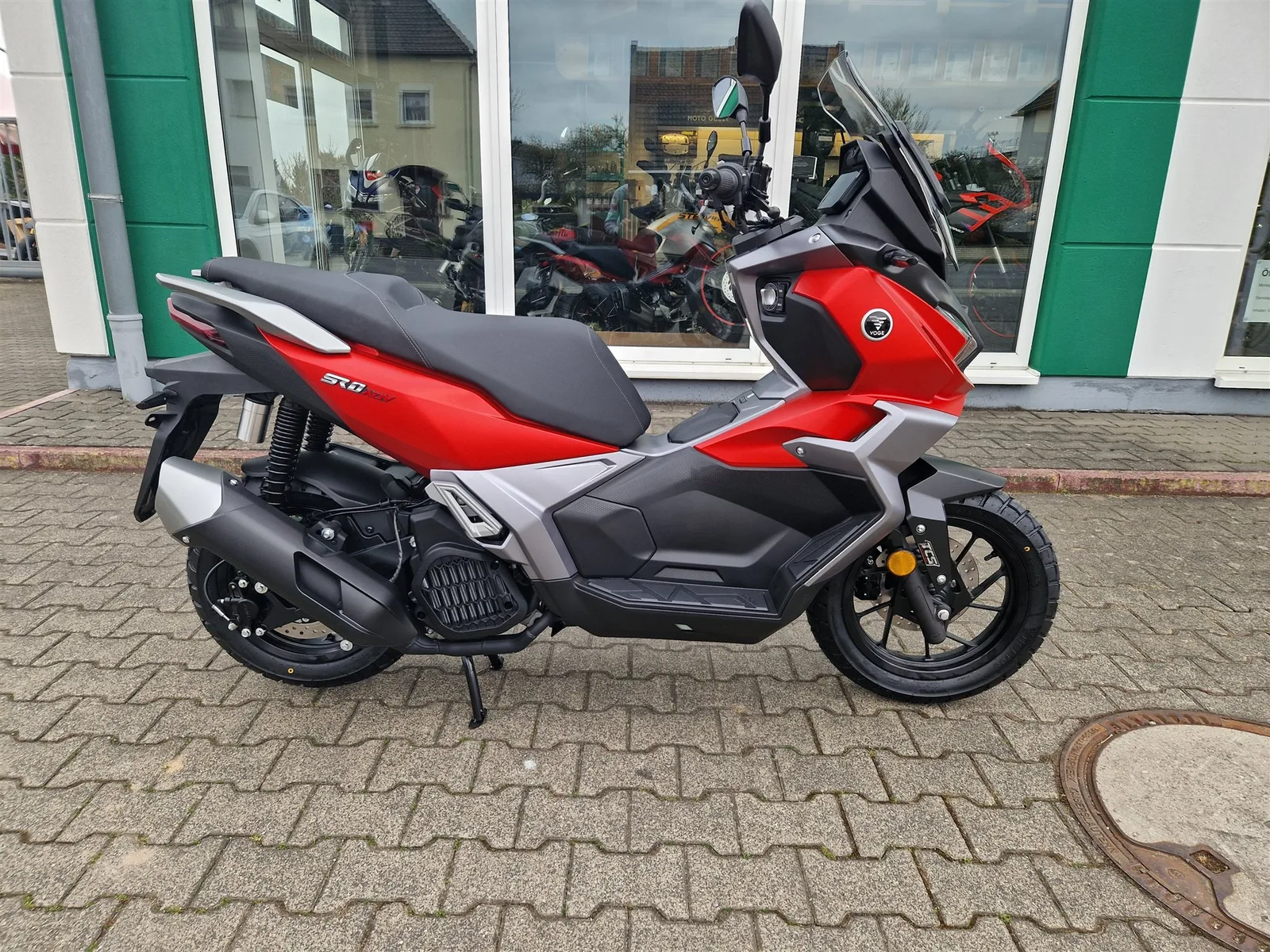 Voge SR1 ADV 125 ABS TCS