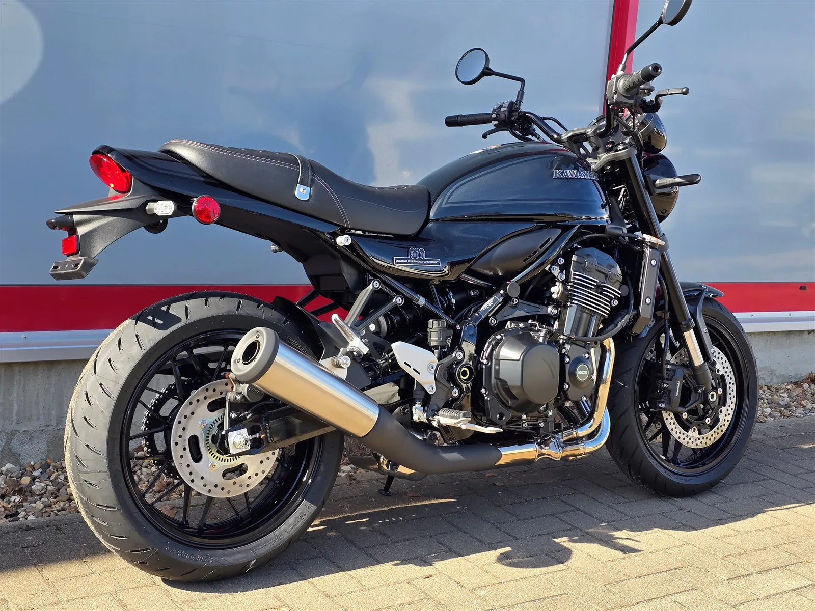 Kawasaki Z900 RS Black Ball Edition Neu, Mod. 2026, sofort verfügbar!