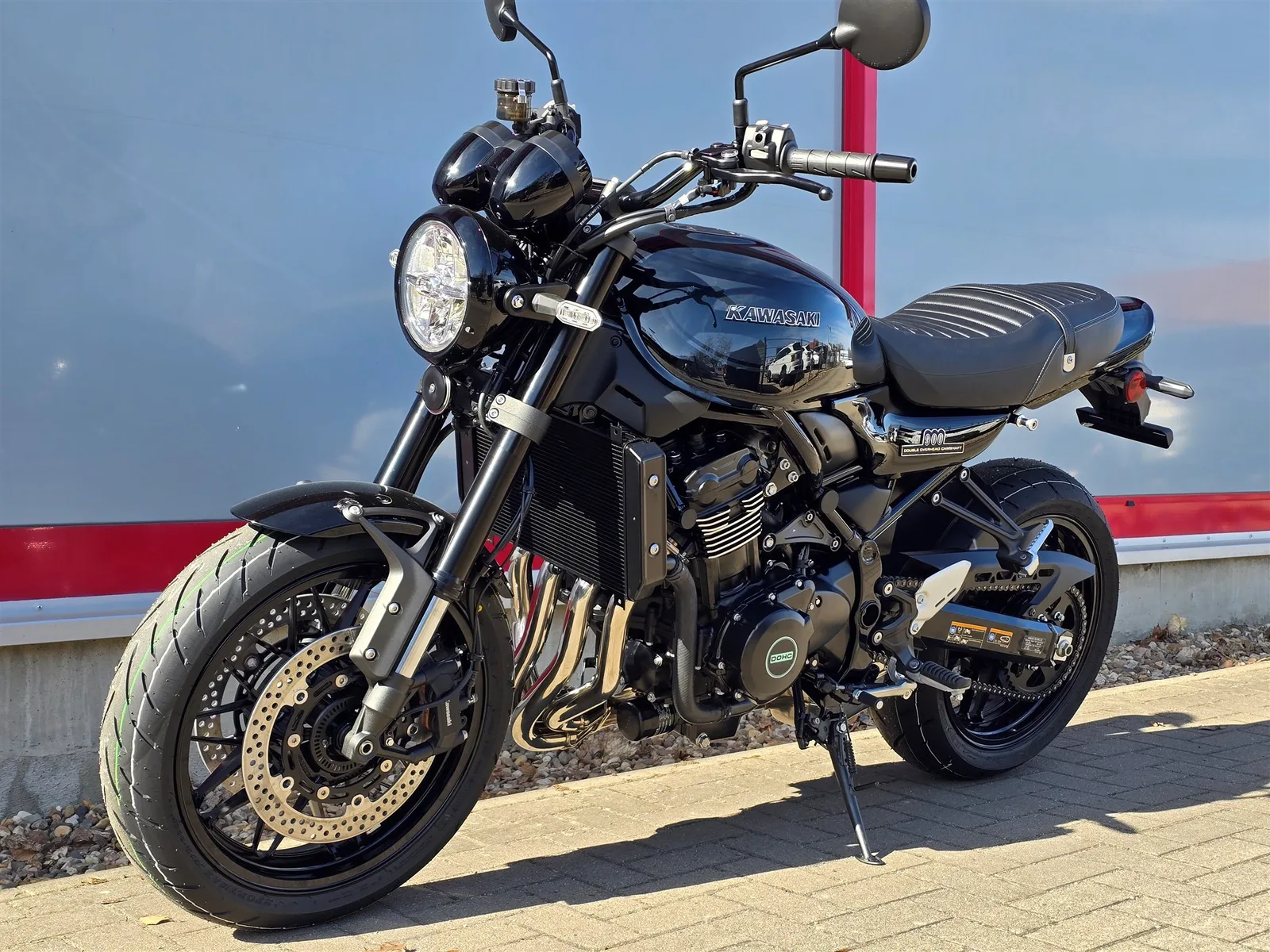 Kawasaki Z900 RS Black Ball Edition Neu, Mod. 2026, sofort verfügbar!