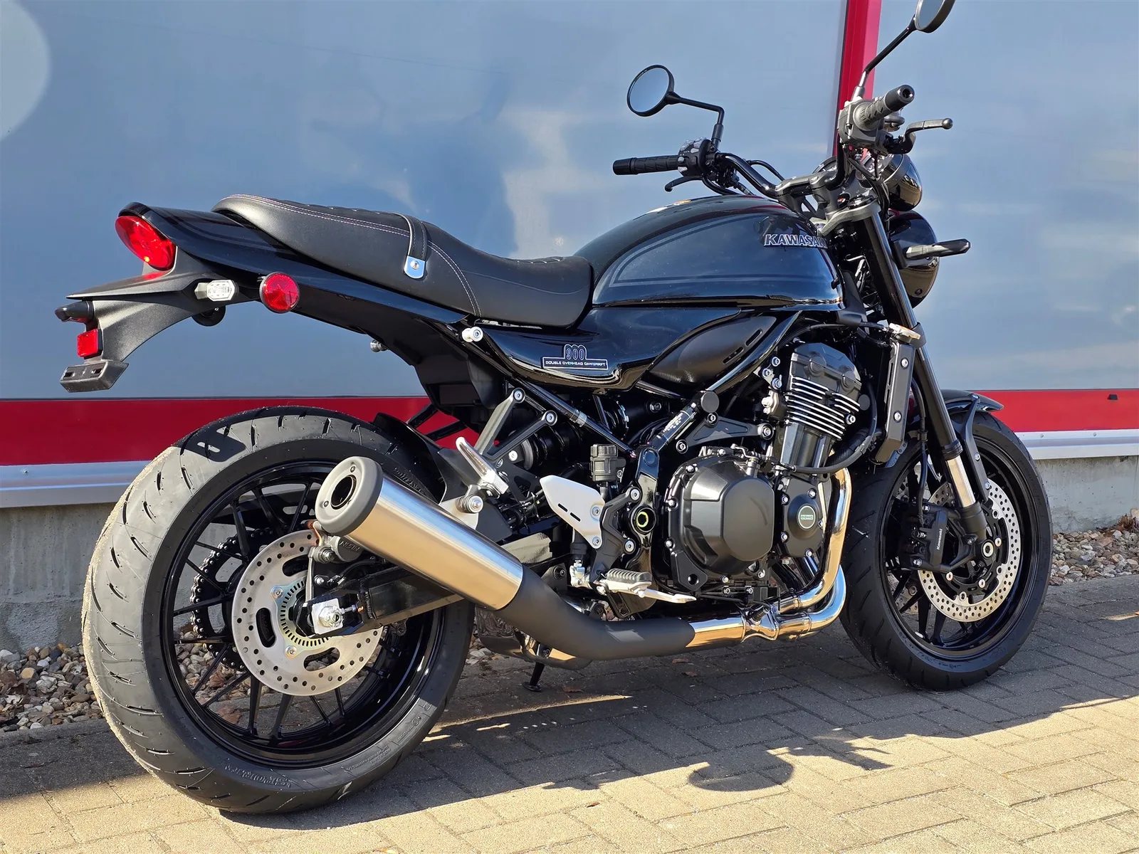 Kawasaki Z900 RS Black Ball Edition Neu, Mod. 2026, sofort verfügbar!