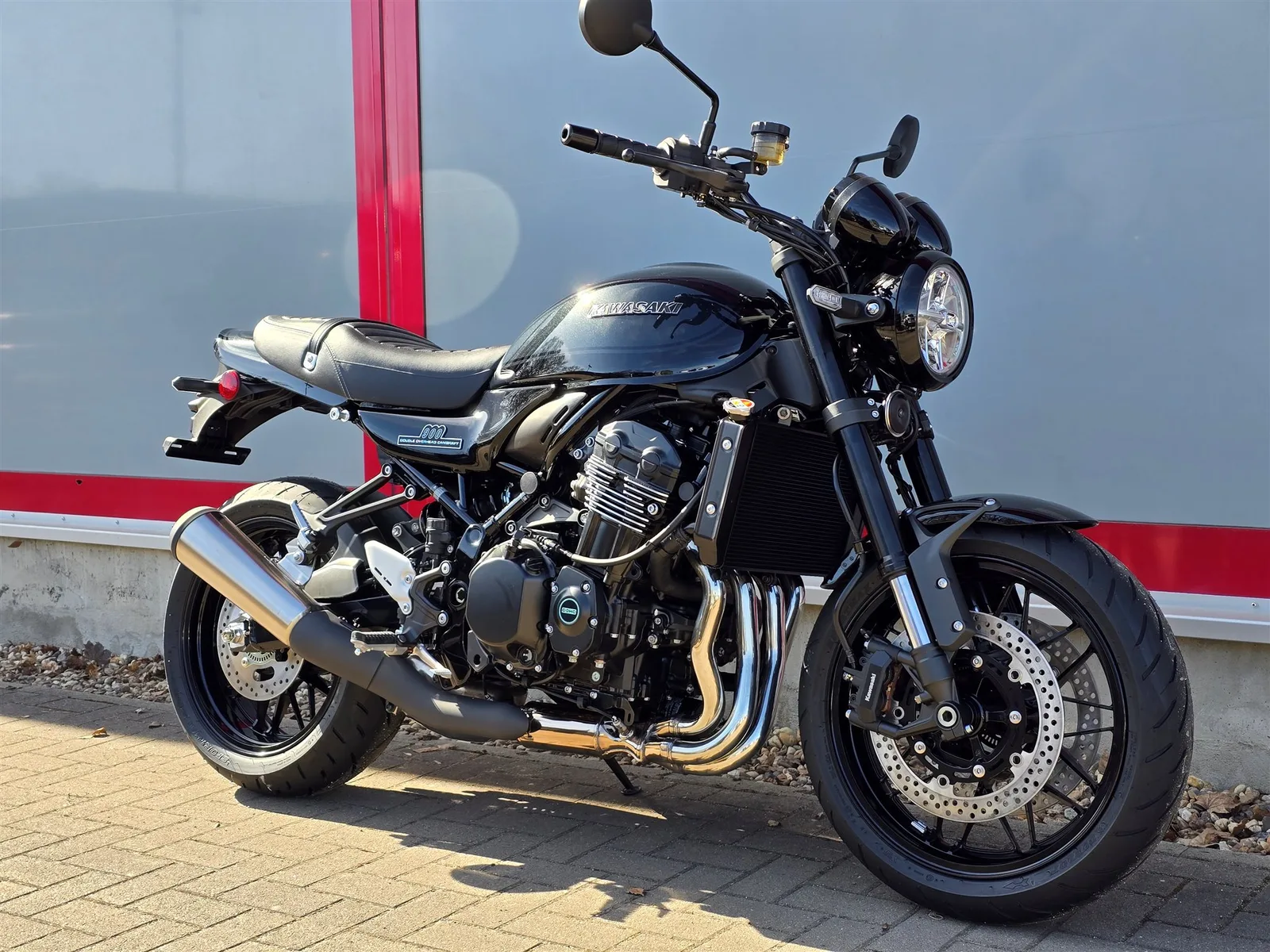 Kawasaki Z900 RS Black Ball Edition Neu, Mod. 2026, sofort verfügbar!